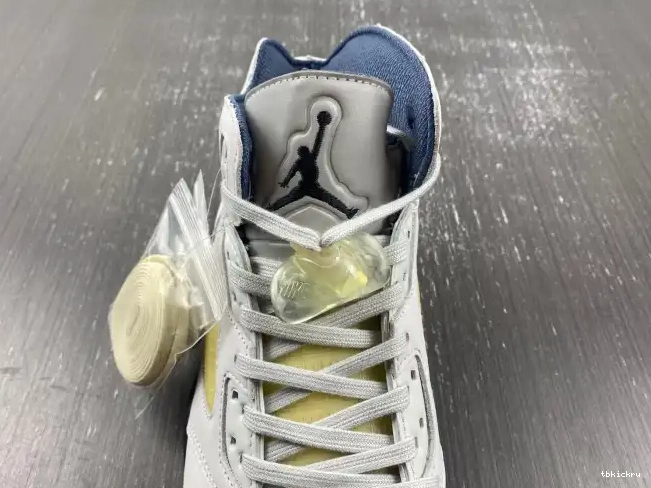 Reps TBkick WMNS x Jordan 5 Air FZ5758-004 Ma Maniere A 0513